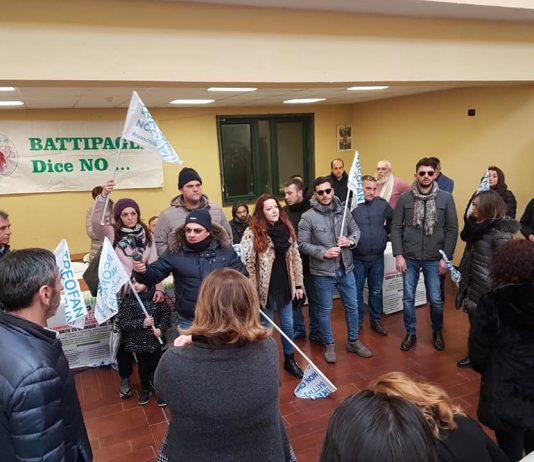 Treofan, sit-in in Comune