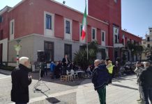 Battipaglia, TARI: sit-in di protesta davanti al Comune Battipaglia