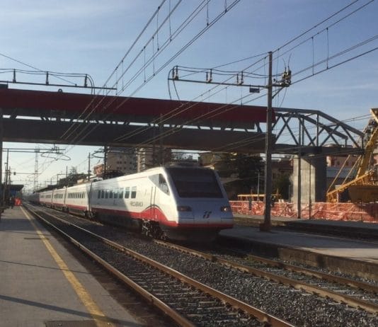 Trasporti e alta velocità: Battipaglia in pole per diventare lo snodo principale del Sud Italia stazione battipaglia dl rilancio trasporti