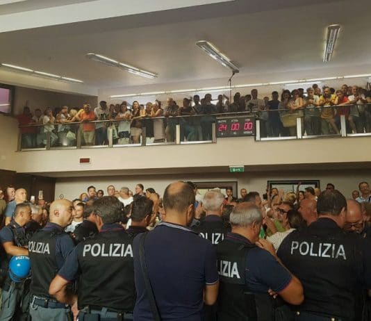 Cittadini in rivolta contro l’amministrazione: salta il consiglio comunale consiglio comunale
