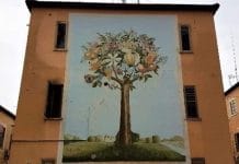 Murales di Piazza Risorgimento: al via restaurazione dell’opera “L’Albero del Domani” Murales di Piazza risorgimento