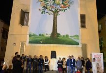 Targa in memoria di Carmine Battipede svelata in piazza Risorgimento Carmine Battipede