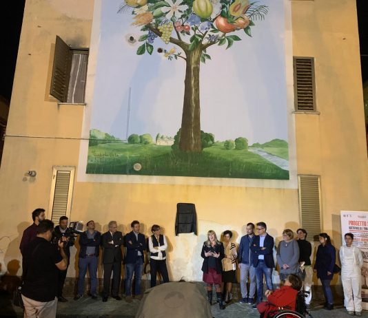 Targa in memoria di Carmine Battipede svelata in piazza Risorgimento Carmine Battipede