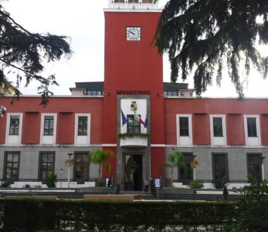 Battipaglia, al via le richieste per la “Carta Giovani” rivolta agli under 35 premi dirigenti Carta Giovani impianti sportivi bonus facciate ufficio tecnico