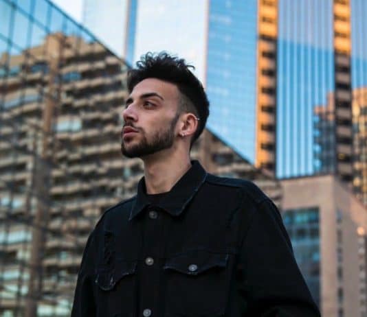 Riccardo Viviano: “Nessuno per me” è il singolo di debutto del battipagliese Riccardo Viviano