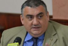 Antonio Limone: «Sui tamponi polemica cosmica perché qualche consigliere voleva uscire di casa» antonio limone