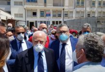 De Luca in visita all’ospedale di Agropoli. Coppola: «Dalle catene alla rinascita» Ospedale di Agropoli