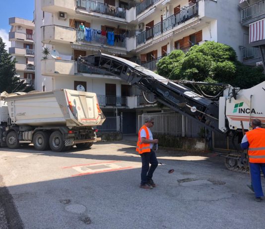Prosegue la manutenzione di strade e spazi pubblici. Salvatore: «Non dobbiamo fermarci qui» Manutenzione straordinaria