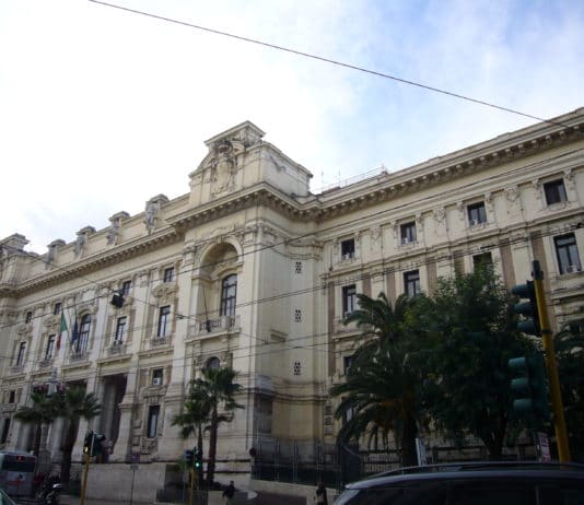 Scuole, mezzo milione di euro per Battipaglia ed Eboli scuole