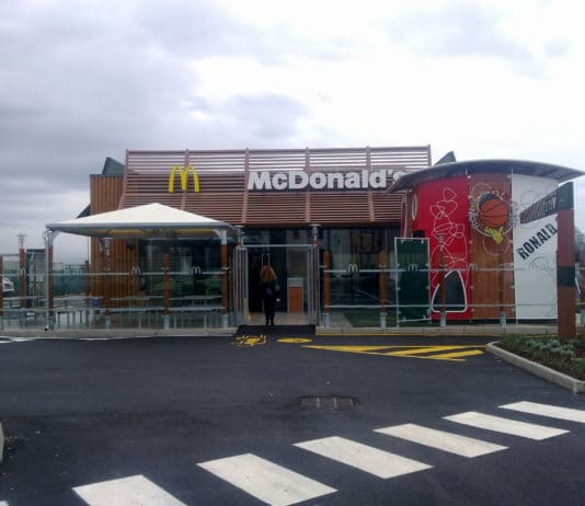 Caso Covid al McDonald’s di Eboli: chiuso per sanificazione McDonald's eboli