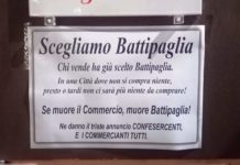Manifesti funebri esposti sulle attività: la provocazione di Confesercenti e commercianti Manifesti funebri commercio