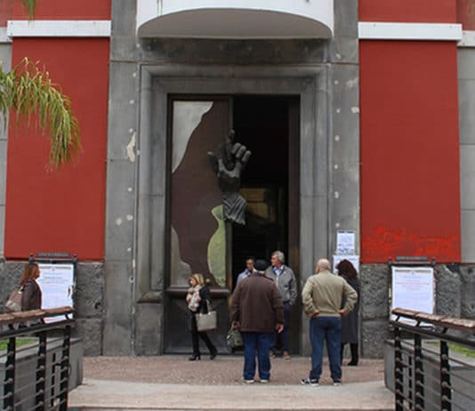 Battipaglia, morta in un rogo per salvare due anziani. Proposta la cittadinanza onoraria comune di battipaglia lega