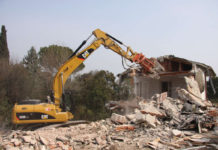 Abusi edilizi in Litoranea: via alla demolizione di 3 immobili opere abusive abusi edilizi