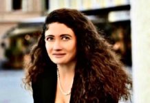 “Il vestito azzurro”: la nuova opera della giornalista Antonella Napoli Antonella Napoli