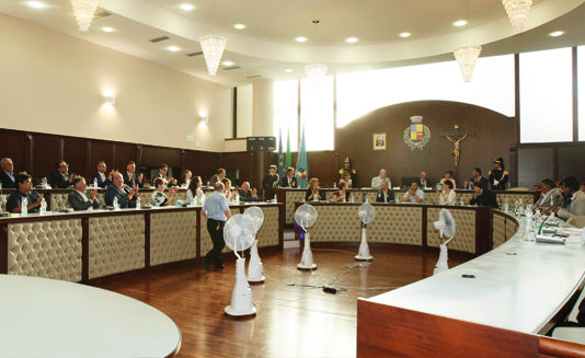 Battipaglia, chiesero lo scioglimento del Consiglio: tre politici pagheranno le spese all’Ente consiglio comunale 2016 battipaglia