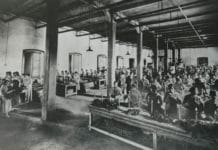 8 marzo: Battipaglia News celebra le “Tabacchine” – EDITORIALE e FOTOGALLERY "Tabacchine" al lavoro