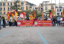 Sanatoria Bellanova, 6mila lavoratori invisibili in protesta dal Prefetto Sanatoria migranti invisibili prefettura salerno