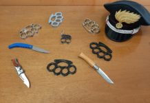 Battipaglia, donna ricattata dopo il sesso a tre. Un arresto Battipaglia