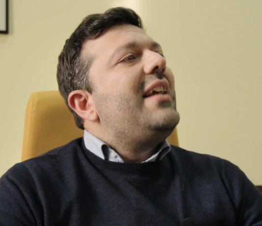 “De Amicis”, l’ex Bruno attacca: «Spreco di denaro, studio di fattibilità già esiste» davide bruno