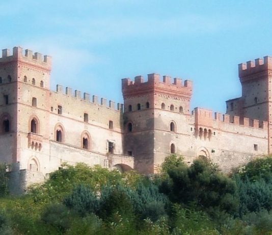 “L’altra scuola si fa in strada”: partito il progetto di cultura partecipata L'altra scuola si fa in strada