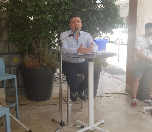 Puc, via due assessori in 9 mesi. L’affondo di Bruno: «C’è un problema politico e amministrativo» Davide Bruno conferenza stampa dimissioni