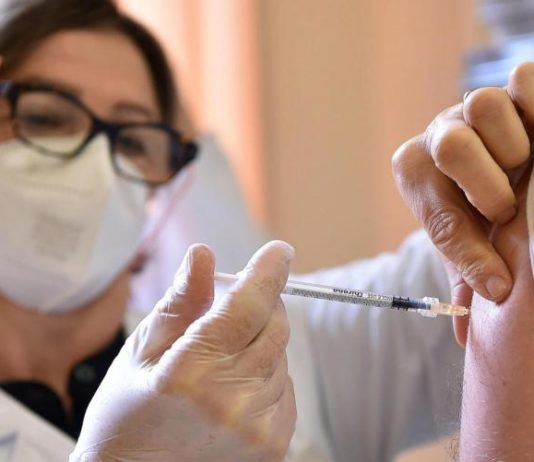 Covid-19, Asl Salerno: al via le dosi di rinforzo e “booster” Asl Salerno dosi booster