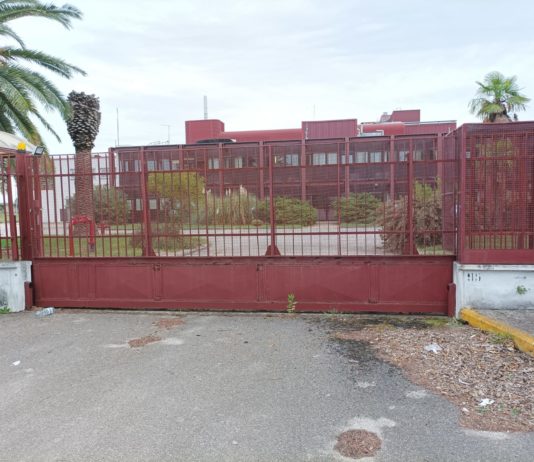 “Prysmian”, l’allarme dei sindacati: «Stabilimento da 600 posti di lavoro a rischio chiusura» Fos Battipaglia Prysmian Fibra Ottica