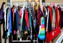 “Swap Party” a Battipaglia: lo scambio di abiti per favorire l’ecosostenibilità swap party