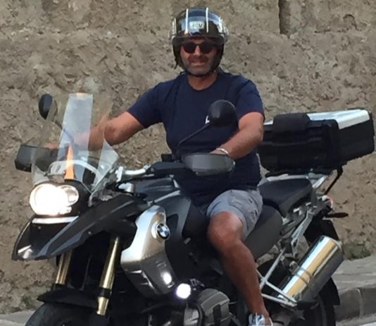 Battipaglia: addio a Daniele Melella, presidente del “Vespa Club” daniele melella vespa club