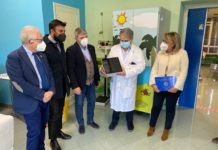 Battipaglia, “Kiwanis” consegna monitor root: «Un atto d’amore verso i bambini» Kiwanis