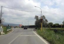 Via Spineta, incrocio killer con semafori spenti: «Sì al progetto di una nuova rotatoria»