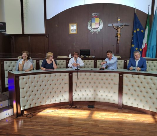 La giunta presenta il nuovo Puc: «Ora la fase d’ascolto, aspettiamo i correttivi» puc presentazione giunta 17 settembre 2022