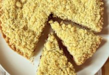 La ricetta: Crostata sbriciolata alla marmellata di fragole Crostata sbriciolata alla marmellata di fragole