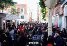 “Natale in Centro”: a Battipaglia tornano gli aperitivi in piazza Aldo Moro Natale