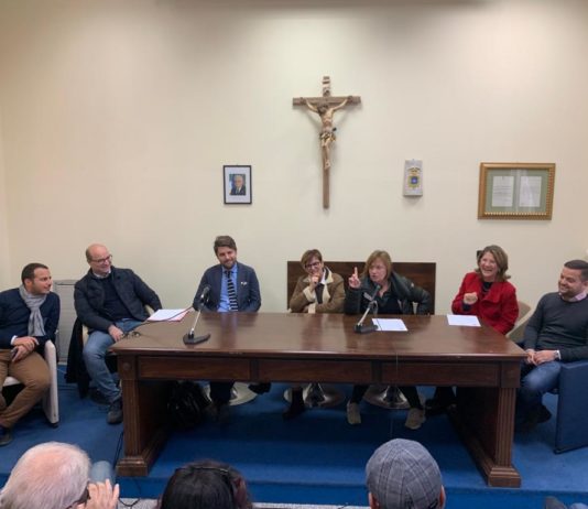 Natale a Battipaglia: presentato ufficialmente il cartellone di eventi Natale