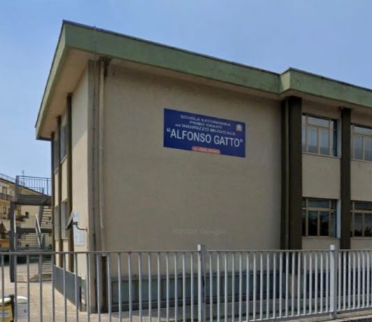 “Un frutto per la scuola”: l’educazione alla sostenibilità arriva tra i banchi Un frutto per la scuola