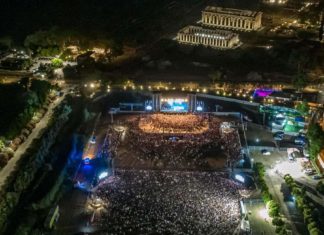 Paestum, Tezenis Summer Festival. Azione: «Grande affluenza richiede organizzazione adeguata» Tezenis Summer Festival