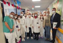 Solidarietà: donato un ecografo di ultima generazione al “Ruggi” di Salerno Ecografo