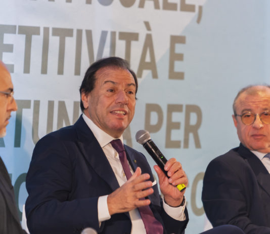 Agricoltura e Riforma Fiscale al centro del convegno di Capaccio Paestum col viceministro Maurizio Leo