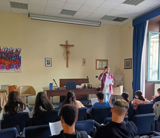 Laboratorio di Giornalismo: critica cinematografica e fake news